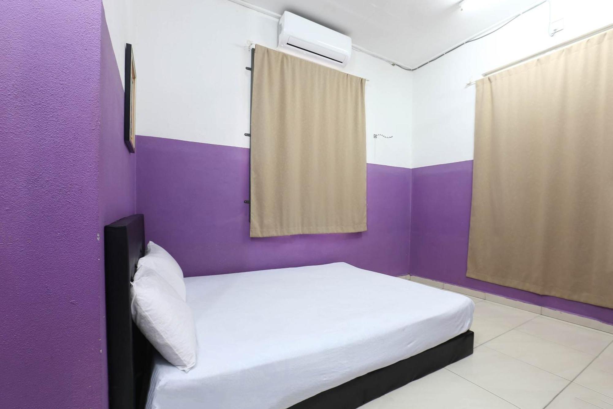 Oyo 89925 Innap Kota Bharu Exterior foto